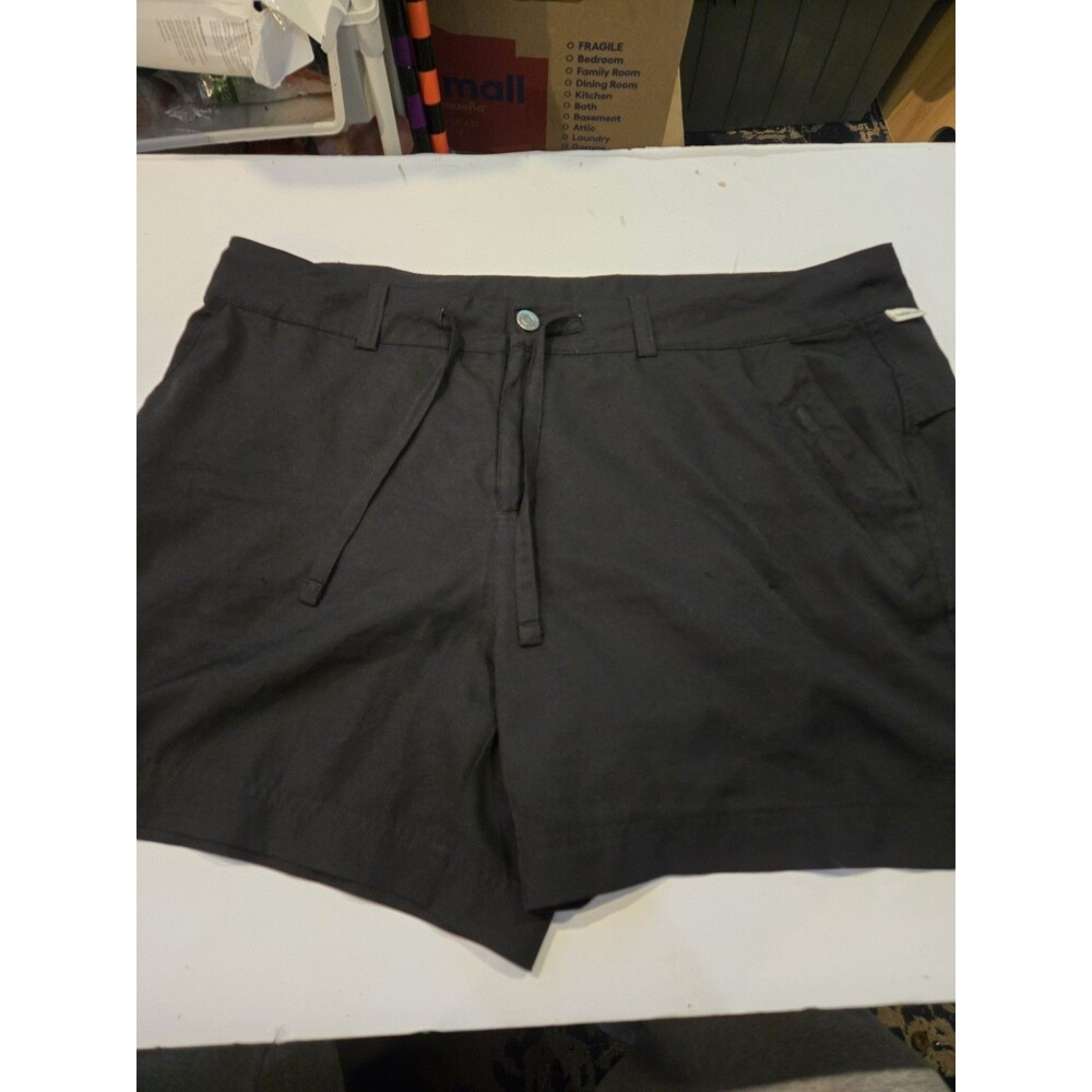 Magellan Women’s Outdoor Shorts Drawstring EUC In Black Size Xl